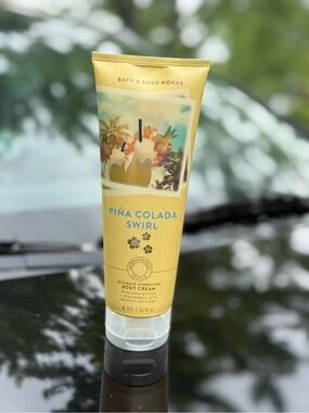 Bath & Body Works Piña Colada Swirl Yellow Tube Body Cream💛